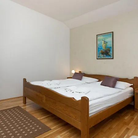 Tatil Evi Karolina *