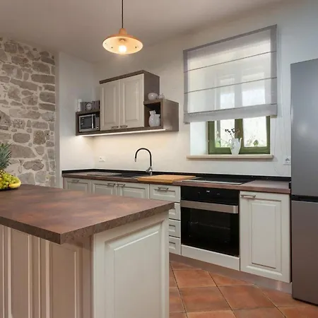 Ferienhaus Karolina *
