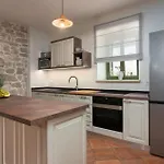 Tatil Evi Karolina *